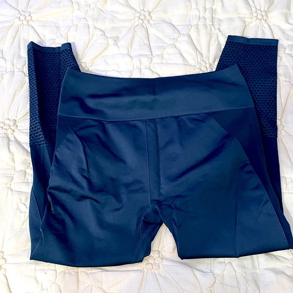 Fabletics Pants - Fabletics Leggings